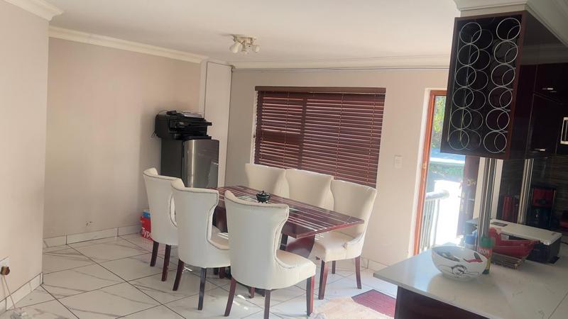 To Let 3 Bedroom Property for Rent in Broederstroom North West